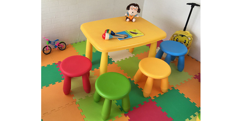 Столы и стулья для детских площадок
